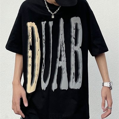 市场上装-T恤-电商T恤