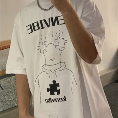 市场上装-T恤-电商T恤