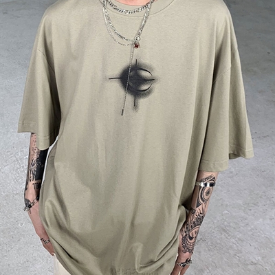 市场上装-T恤-电商T恤