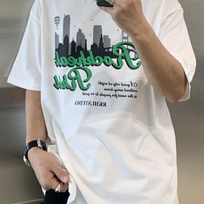 市场上装-T恤-电商T恤