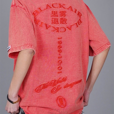 市场上装-T恤-电商T恤