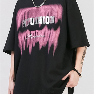 市场上装-T恤-电商T恤