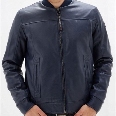 市场上装-皮衣-商务皮衣