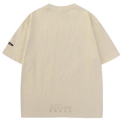 市场上装-T恤-电商T恤