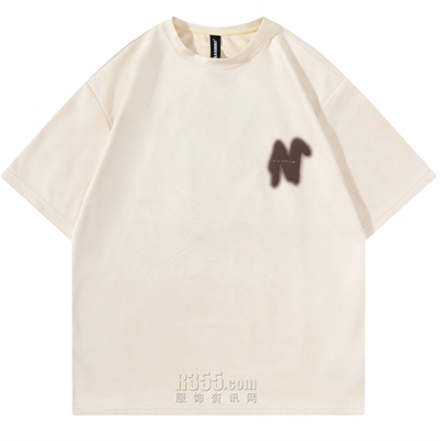 市场上装-T恤-电商T恤