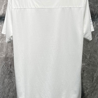 市场上装-T恤-欧货T恤