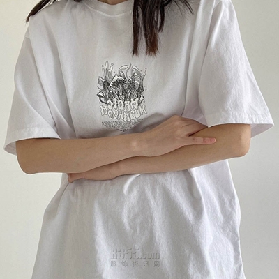 市场上装-T恤-休闲T恤