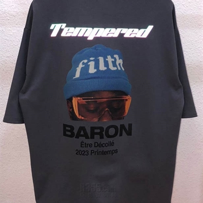 市场上装-T恤-休闲T恤