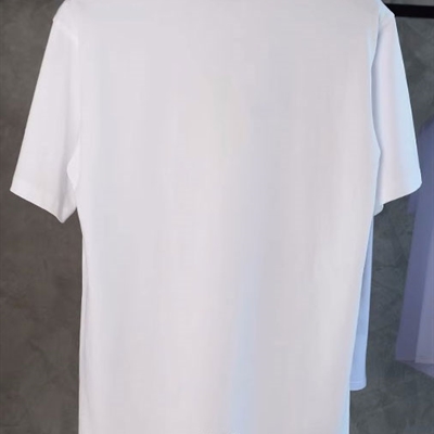 市场上装-T恤-欧货T恤