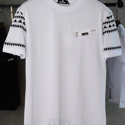 市场上装-T恤-欧货T恤