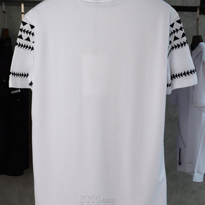 市场上装-T恤-欧货T恤