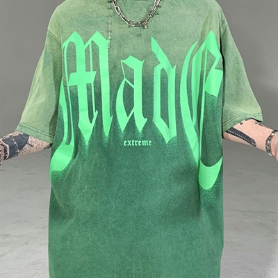 市场上装-T恤-电商T恤