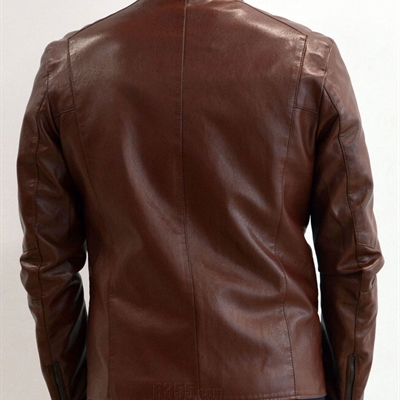 市场上装-皮衣-商务皮衣