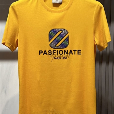 市场上装-T恤-欧货T恤