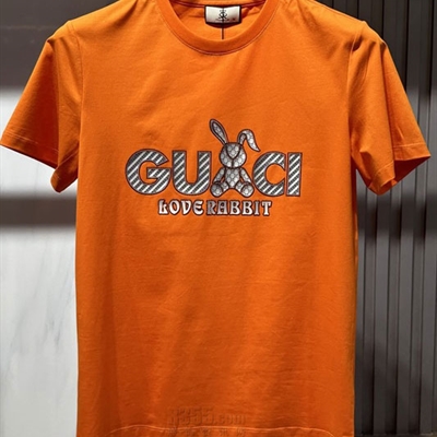 市场上装-T恤-欧货T恤