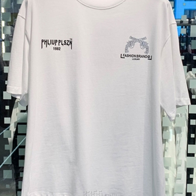 市场上装-T恤-欧货T恤