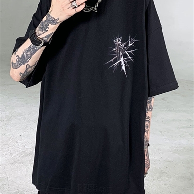 市场上装-T恤-电商T恤