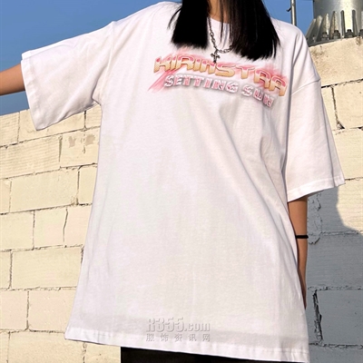 市场上装-T恤-电商T恤