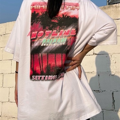 市场上装-T恤-电商T恤