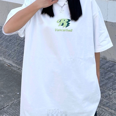 市场上装-T恤-电商T恤