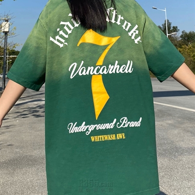 市场上装-T恤-电商T恤