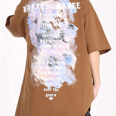 市场上装-T恤-电商T恤