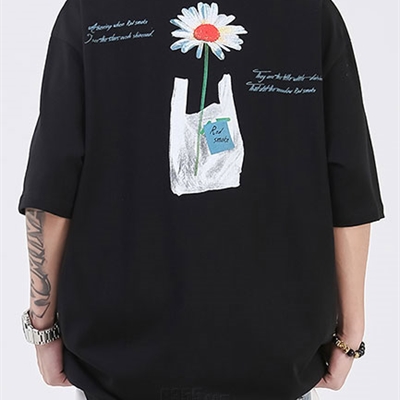 市场上装-T恤-电商T恤