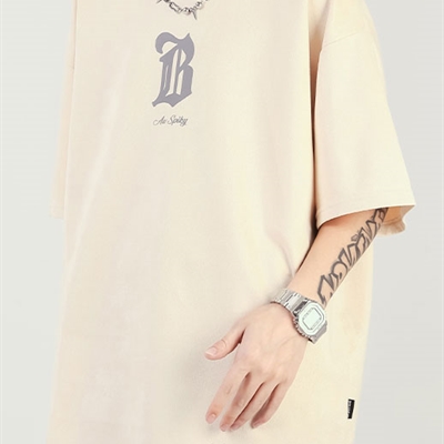 市场上装-T恤-电商T恤