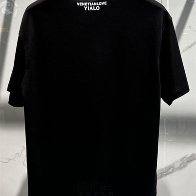 市场上装-T恤-欧货T恤