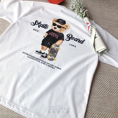 市场上装-T恤-休闲T恤