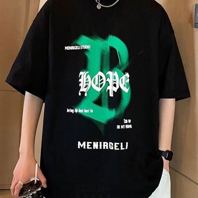 市场上装-T恤-电商T恤