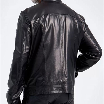 市场上装-皮衣-商务皮衣