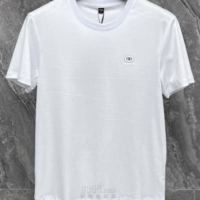 市场上装-T恤-欧货T恤
