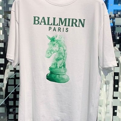 市场上装-T恤-欧货T恤