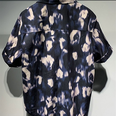 市场上装-衬衫-微潮衬衫