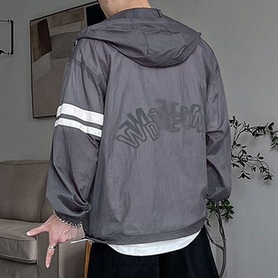 市场上装-夹克-休闲夹克