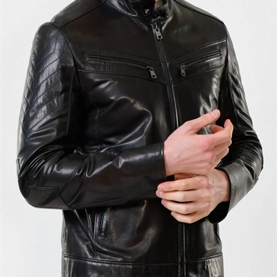 市场上装-皮衣-靓仔皮衣