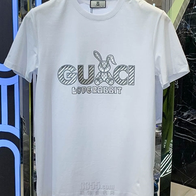 市场上装-T恤-欧货T恤