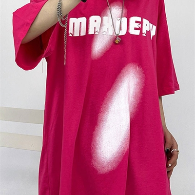 市场上装-T恤-电商T恤