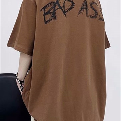 市场上装-T恤-电商T恤