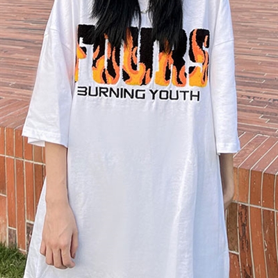 市场上装-T恤-电商T恤