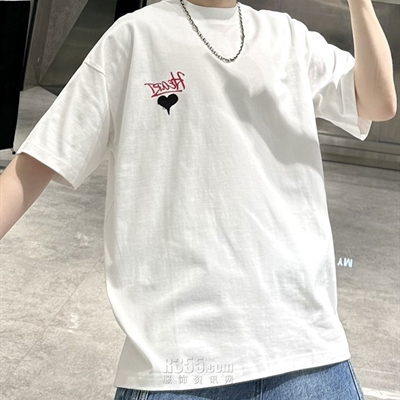 市场上装-T恤-微潮T恤