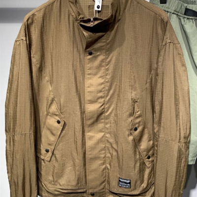 市场上装-夹克-休闲夹克