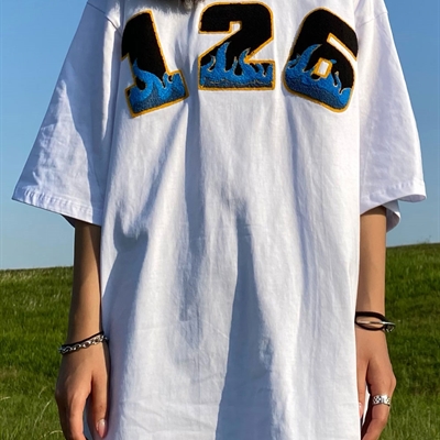 市场上装-T恤-电商T恤