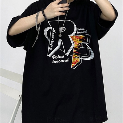 市场上装-T恤-电商T恤