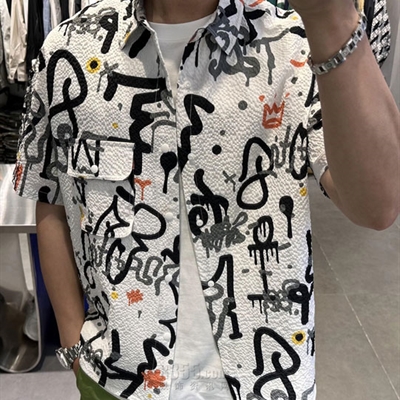 市场上装-衬衫-微潮衬衫