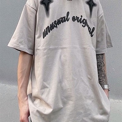 市场上装-T恤-电商T恤