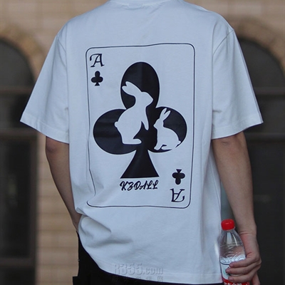 市场上装-T恤-电商T恤