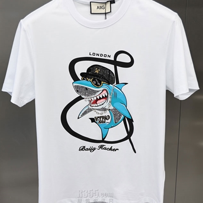 市场上装-T恤-欧货T恤