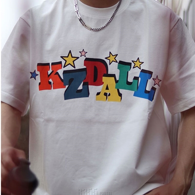 市场上装-T恤-电商T恤